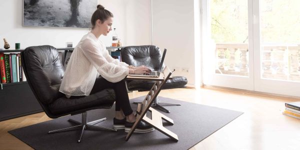 12 Work From Home Jobs With No Experience That Pay Well